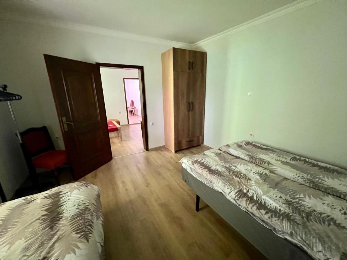 Home Base Apartments Üsküp Dış mekan fotoğraf