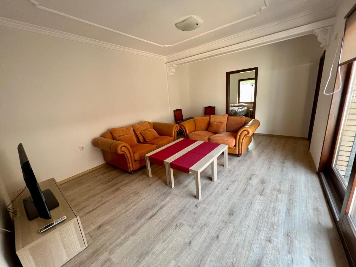 Home Base Apartments Üsküp Dış mekan fotoğraf