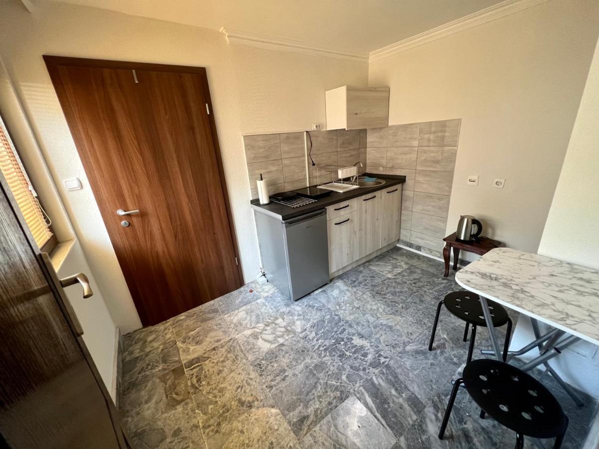 Home Base Apartments Üsküp Dış mekan fotoğraf